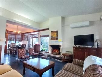 https://web5.gallito.com.uy/vende-casa-de-3-dormitorios-incluye-depp-en-4-inmuebles-27739901