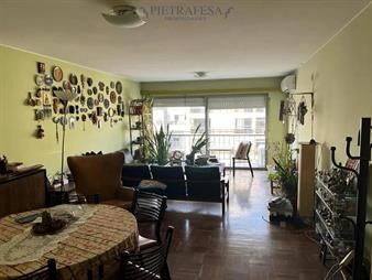 https://web5.gallito.com.uy/apartamento-en-venta-con-renta-3-dormitorios-2-y-inmuebles-24606762