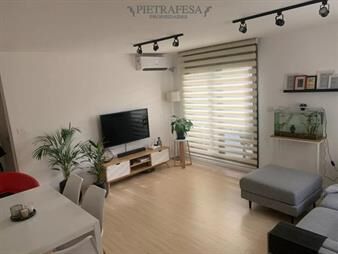 https://www.gallito.com.uy/apartamento-en-venta-2-dormitorios-1-baño-y-inmuebles-24678412