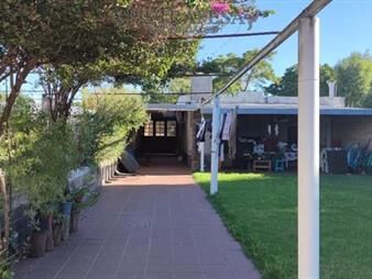 https://web5.gallito.com.uy/casa-en-venta-3-dormitorios-2-baã±os-fondo-inmuebles-25668550