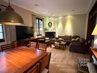 https://web5.gallito.com.uy/casa-a-la-venta-4-dormitorios-3-baã±os-patio-inmuebles-26059405