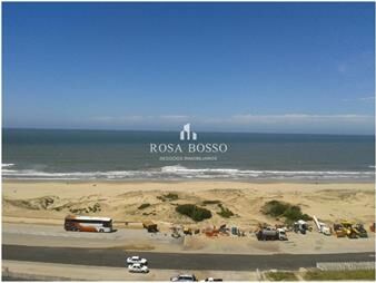 https://web5.gallito.com.uy/excelente-ubicacion-vista-directa-al-mar-inmuebles-27899518