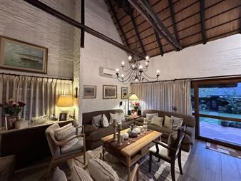 https://web5.gallito.com.uy/hermosa-casa-en-san-rafael-inmuebles-28035915