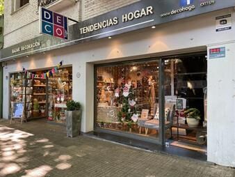 https://web5.gallito.com.uy/amplio-local-comercial-en-barrio-historico-de-colonia-inmuebles-28035996