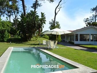 https://web5.gallito.com.uy/casa-en-alquiler-temporada-punta-ballena-inmuebles-26278609