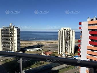 https://www.gallito.com.uy/av-chiverta-pent-house-en-venta-vista-al-mar-inmuebles-28036133