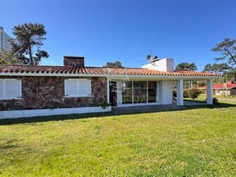 https://web5.gallito.com.uy/casa-en-barrio-arcobaleno-inmuebles-27124977