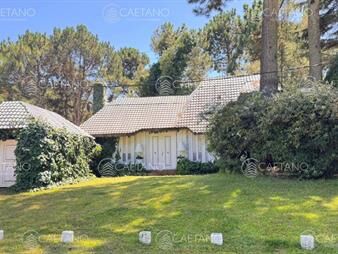 https://web5.gallito.com.uy/casa-en-venta-de-4-dormitorios-en-pinares-punta-inmuebles-27607389