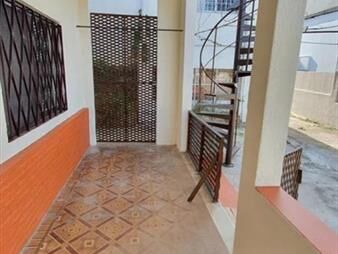https://www.gallito.com.uy/alquiler-casa-2-dormitorios-con-cochera-sin-en-inmuebles-28038353
