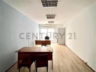 https://web5.gallito.com.uy/venta-oficina-centro-38m2-con-baño-en-ejido-y-colonia-n-inmuebles-28038829