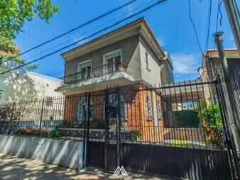https://web5.gallito.com.uy/venta-de-casa-6-dorm-con-barbacoa-en-prado-inmuebles-28038854