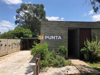 https://www.gallito.com.uy/casa-en-venta-de-2-dormitorios-a-pocos-metros-de-inmuebles-28039153