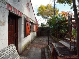 https://web5.gallito.com.uy/venta-casa-esquina-3-dormitorios-brazo-oriental-inmuebles-27870113