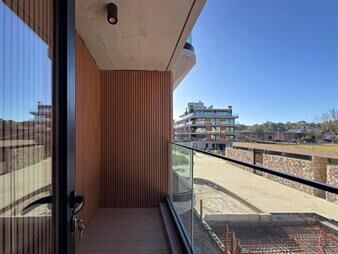 https://web5.gallito.com.uy/alquiler-de-apartamento-en-barra-de-carrasco-frente-al-mar-inmuebles-28039264