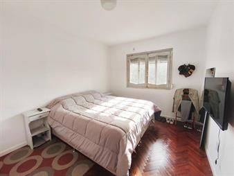 https://web5.gallito.com.uy/venta-apartamento-2-dormitorios-y-terraza-en-la-blanqueada-inmuebles-28039320