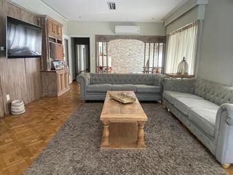https://web5.gallito.com.uy/alquiler-apto-4-dorm-con-balcon-patio-y-garage-inmuebles-27625277