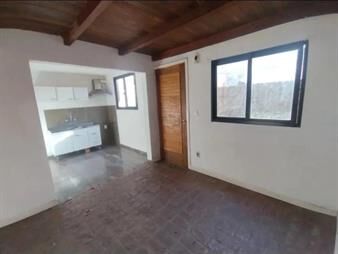 https://web5.gallito.com.uy/alquiler-tipo-casita-2-dormitorios-sin-gastos-inmuebles-28039645