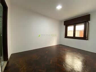 https://web5.gallito.com.uy/oficina-sosa-rivera-y-luis-a-de-herrera-apto-por-corredor-inmuebles-28039646