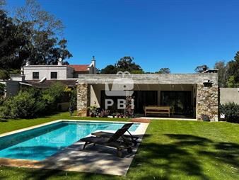 https://www.gallito.com.uy/alquiler-temporario-de-casa-de-3-dormitorios-en-solanas-pu-inmuebles-27625391