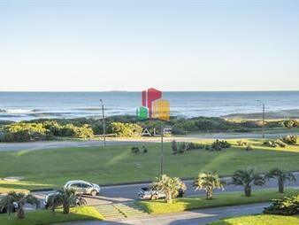 https://web5.gallito.com.uy/departamento-en-venta-frente-al-mar-torre-lobos-playa-bra-inmuebles-24940516