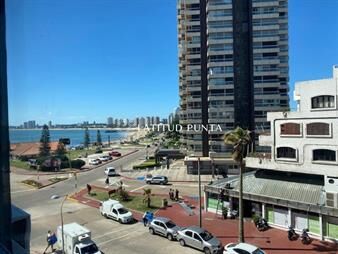 https://web5.gallito.com.uy/apartamento-1-dormitorio-con-vista-peninsula-inmuebles-27657216
