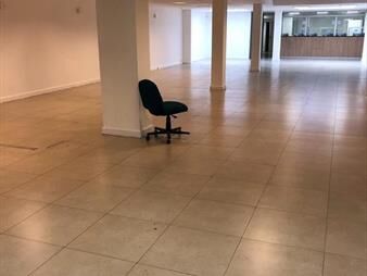 https://web5.gallito.com.uy/alquiler-local-comercial-8-octubre-y-forteza-bajo-de-precio-inmuebles-28047233