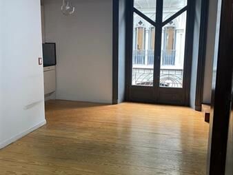 https://web5.gallito.com.uy/alquiler-ciudad-vieja-oficina-al-frente-en-barreiro-ramos-inmuebles-28047493