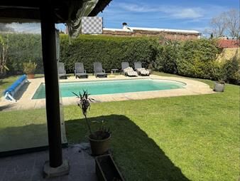 https://web5.gallito.com.uy/venta-de-casa-3-dormitorios-en-malvin-sur-con-gran-terreno-inmuebles-28047531