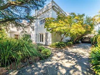 https://web5.gallito.com.uy/residencia-en-prado-en-excelente-estado-4-dormitorios-inmuebles-28047738