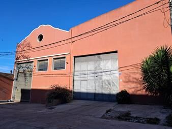 https://web5.gallito.com.uy/local-industrial-deposito-a-dos-calles-entrada-camion-inmuebles-27569646
