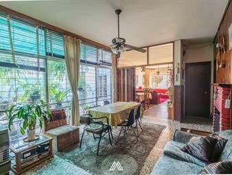 https://web5.gallito.com.uy/venta-casa-3-dormitorios-las-piedras-inmuebles-28048840
