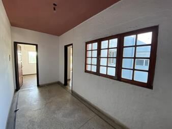 https://web5.gallito.com.uy/solida-construccion-buen-estado-luminoso-inmuebles-28048879