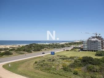 https://web5.gallito.com.uy/penthouse-duplex-en-venta-de-4-dormitorios-en-inmuebles-28049210
