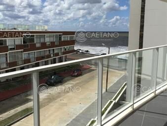 https://web5.gallito.com.uy/apartamento-de-2-dormitorios-en-venta-en-a-metros-inmuebles-28055120