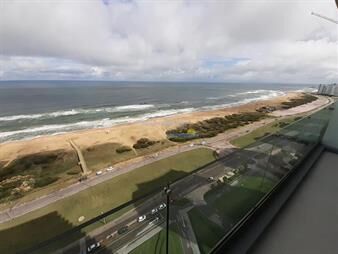 https://web5.gallito.com.uy/apartamento-en-venta-de-3-dormitorios-en-torre-le-inmuebles-28055055