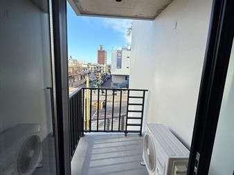 https://web5.gallito.com.uy/alquiler-1-dormitorio-s3000-garage-en-la-blanqueada-inmuebles-28048218