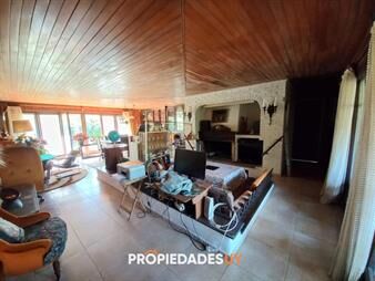 https://web5.gallito.com.uy/casa-en-venta-de-4-dormitorios-pinares-inmuebles-23499098