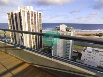 https://web5.gallito.com.uy/venta-apto-2d-brava-punta-con-amenities-prox-al-inmuebles-28063270