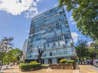 https://web5.gallito.com.uy/amplio-4-dormitorios-en-iconico-edificio-positano-inmuebles-27999639