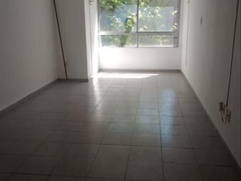 https://web5.gallito.com.uy/al-frente-soleado-amplio-cerca-de-todo-san-jose-y-quija-inmuebles-28063535