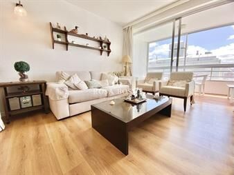 https://web5.gallito.com.uy/apartamento-alquiler-2-dormitorios-penisula-del-inmuebles-18319700