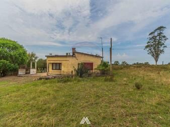 https://web5.gallito.com.uy/venta-de-campo-12ha-con-casa-en-ruta-80-migues-inmuebles-26272591