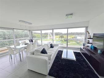 https://web5.gallito.com.uy/en-venta-apartamento-de-2-dormitorios-en-punta-del-este-inmuebles-28063729