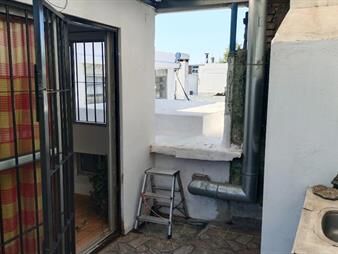 https://web5.gallito.com.uy/se-vende-apartamento-con-renta-interior-3-2-en-inmuebles-26340802