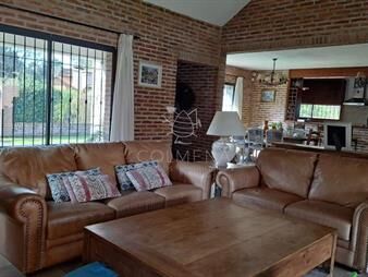 https://web5.gallito.com.uy/alquiler-casa-4-dormitorios-en-pinares-playa-inmuebles-22910266