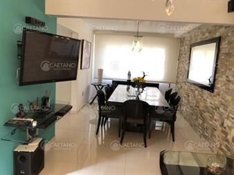 https://web5.gallito.com.uy/preciosa-casa-en-jardines-de-cã³rdoba-inmuebles-25959087