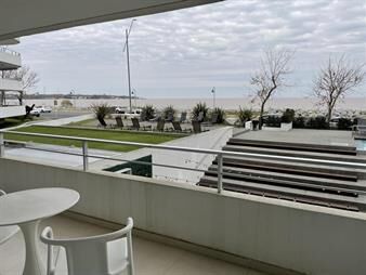 https://web5.gallito.com.uy/unidad-107-–-vista-al-rio-y-renta-inmediata-en-la-rambla-de-inmuebles-27155660