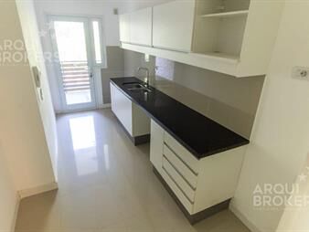 https://www.gallito.com.uy/apartamento-de-dos-dormitorios-en-alquiler-en-haras-del-lag-inmuebles-27616360