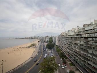 https://web5.gallito.com.uy/venta-apto-4-dormitorios-servicio-garage-pocitos-inmuebles-28071116