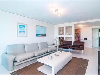 https://web5.gallito.com.uy/apartamento-en-alquiler-de-temporada-en-lincoln-center-–-pl-inmuebles-27946860